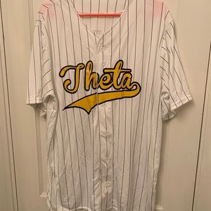 Theta jersey